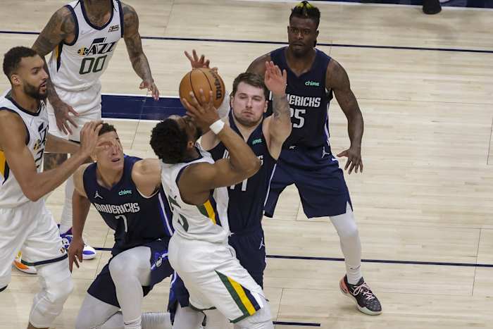 Donvoan Mitchell, Utah Jazz, Dallas Mavericks